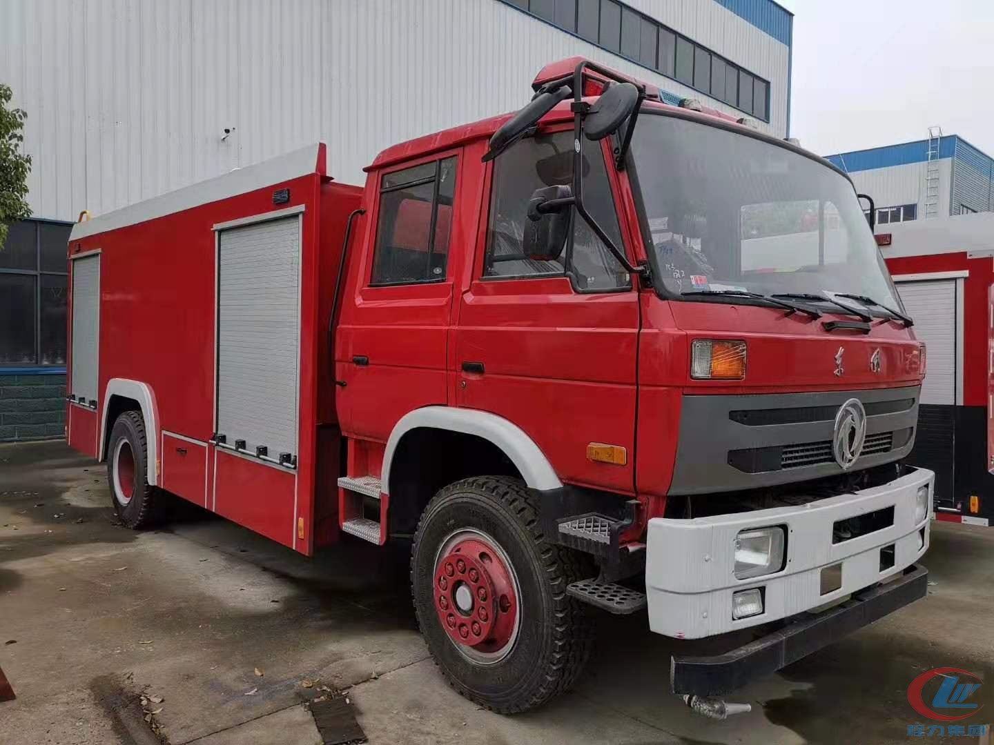 程力专汽东风153水罐消防车